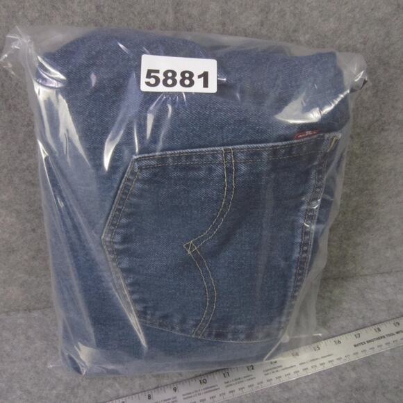 Levi's 550 Jeans Mens 44x32 Blue Relaxed Fit Tapered Leg Denim 5 Pocket Zip Fly - Picture 9 of 9